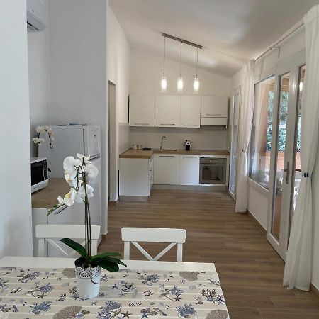 Beach House Calaverde Village Санта Маргерита ди Пула Екстериор снимка
