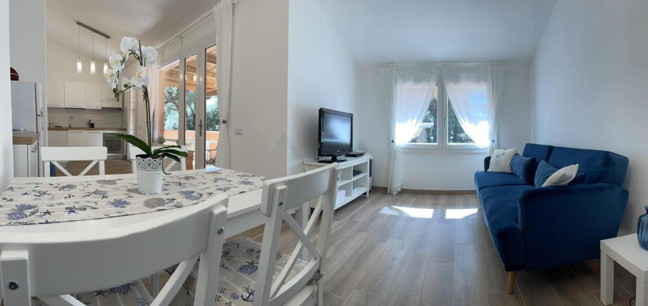 Beach House Calaverde Village Санта Маргерита ди Пула Екстериор снимка